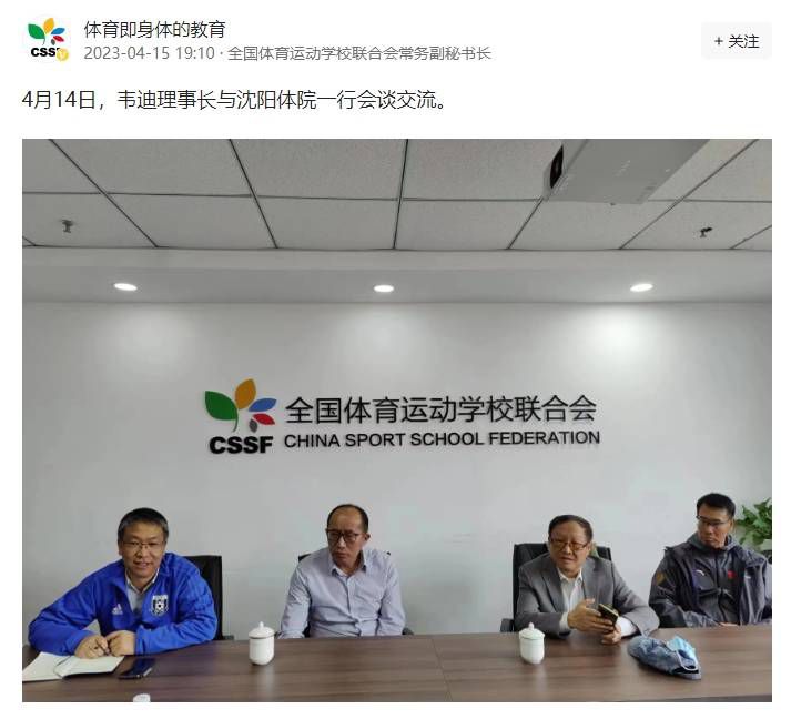 一人一色的海报中，以每位超英人像特写呈现，每个人的眼神中都带着属于自己的故事，仿佛在诉说着什么，眼神戏拉满期待值！