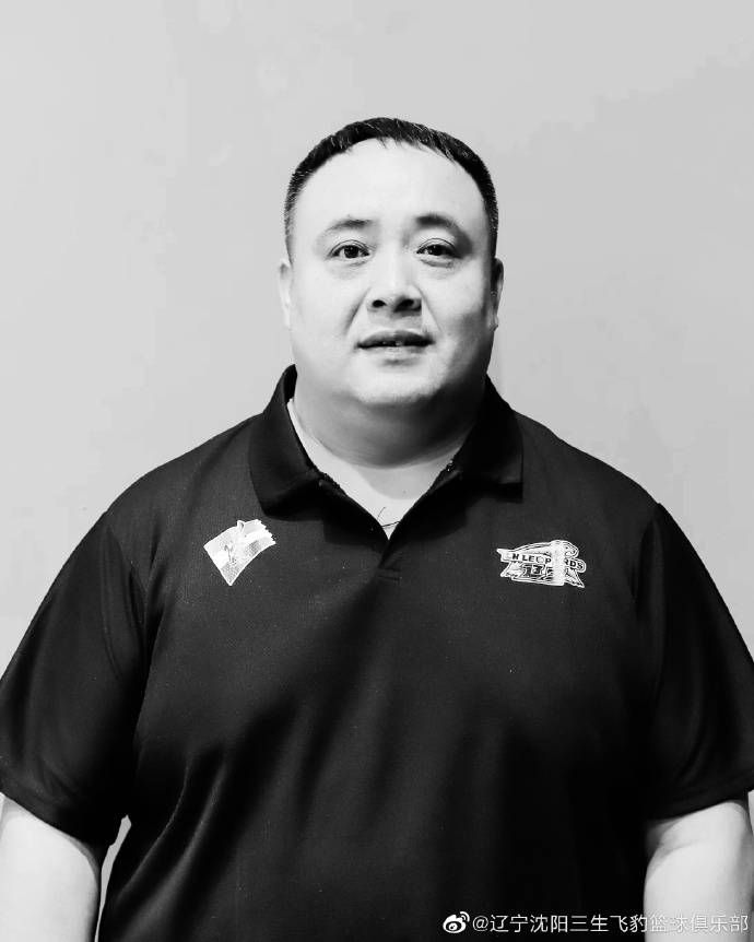 在各项登顶和刷新的纪录背后，是数十年来，中国动画电影人薪火相传、砥砺前行，在内容创作上精益求精，在技术革新上笃行不怠，以久久为功、追求卓越的匠人精神，描绘出前路灿灿的国产动画之光。