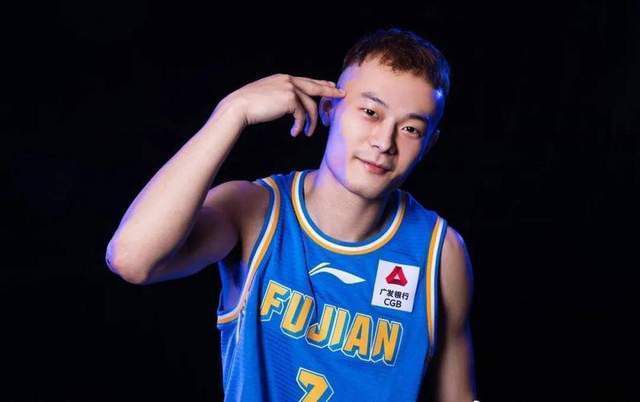 古天乐携手此沙、任达华、谢君豪，“双重密室杀人”的设定+“三大影帝+硬派小生”的阵容，看点十足。