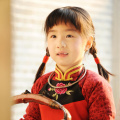 金·卡戴珊主演《诉讼女王》巴黎首 当地时间10月21日，法国巴黎，Disney+剧集《诉讼女王》（All\'s Fair）在化学之家举行首映礼。
